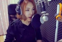 网红直播爆料闺蜜视频,引发网友热议