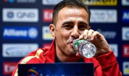 博主开直播爆料娱乐圈是真的吗,直播揭秘真相？