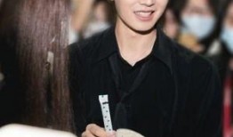 任嘉伦爆料自己视频大全,揭秘明星幕后的真实瞬间