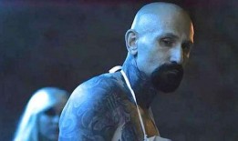 恐怖纹身室在线观看,惊悚揭秘，纹身背后的黑暗秘密